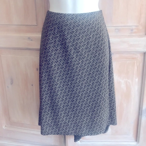 Max Studio Skirt Woman’s Medium - Picture 2 of 6